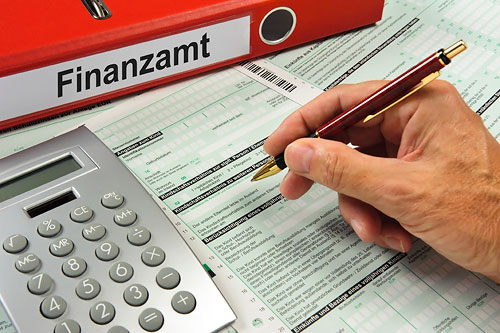 Einkommenssteuer, Gewerbesteuer und Umsatzsteuer müssen beim Onlinehandel beachtet werden